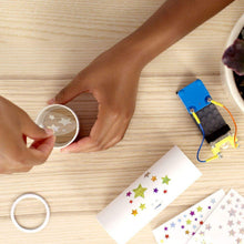 Cargar imagen en el visor de la galería, Circuit Cubes - STEM Starter Kit